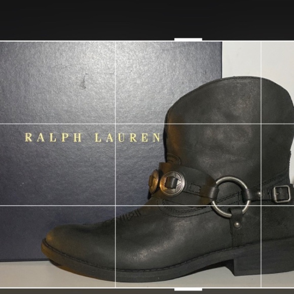 New, never worn Ralph Lauren Country boot style booties.